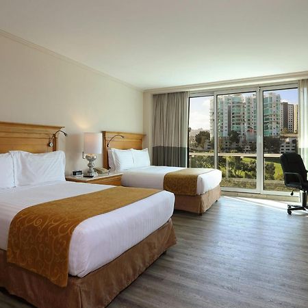 Marriott Tijuana Hotel Zewnętrze zdjęcie
